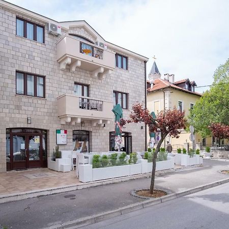 Apartmani Vila Kosa Trebin Dış mekan fotoğraf